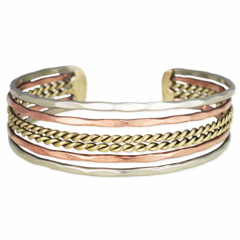 NEW ZAD women's hammered twisted lines cuff bracelet in multicolor